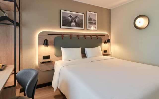 Campanile Paris Est - Porte de Bagnolet Hotel - photo 3