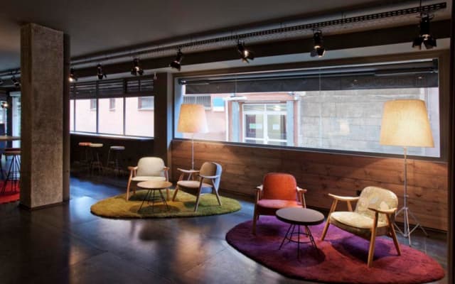 Sixties Ramblas Hotel - photo 2