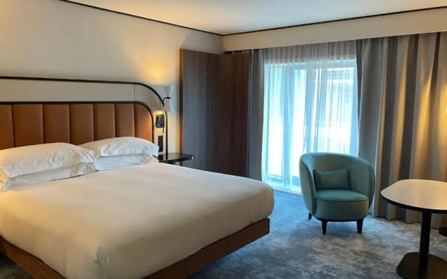 Hilton Paris La Defense Hotel - photo 2