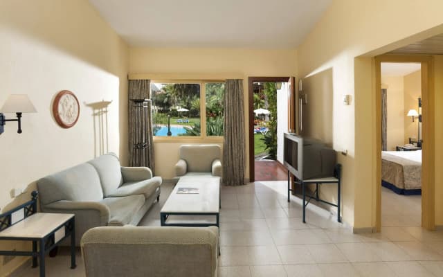 Radisson Resort & Residences Tenerife - Adults Only - photo 4