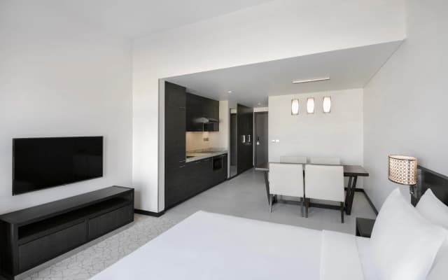 Hyatt Place Dubai Jumeirah - photo 5