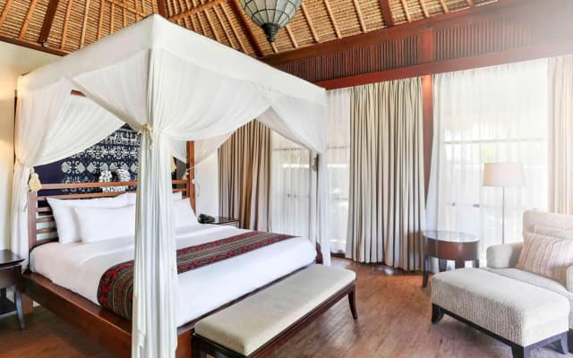 Novotel Lombok Resort and Villas - photo 4