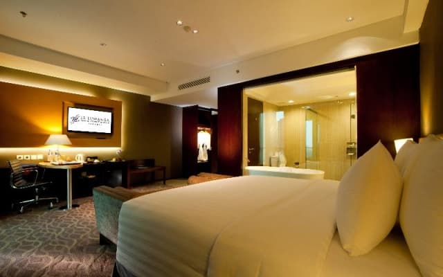 JS Luwansa Hotel and Convention Center - photo 7