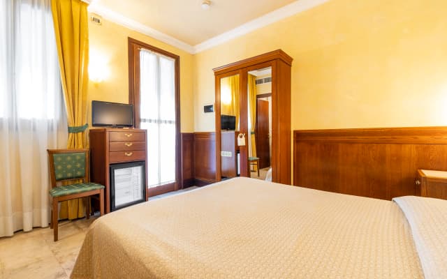Hotel Panorama - photo 5