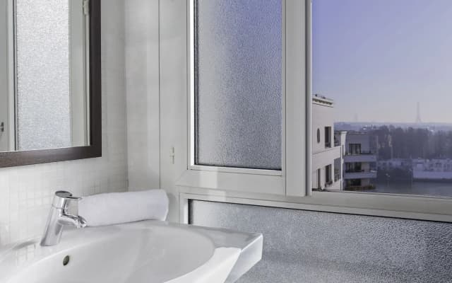 Best Western Rives de Paris La Defense - photo 9