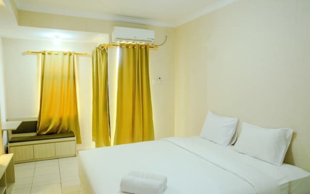 Modern Studio Grand Serpong Apartment By Travelio - photo 4