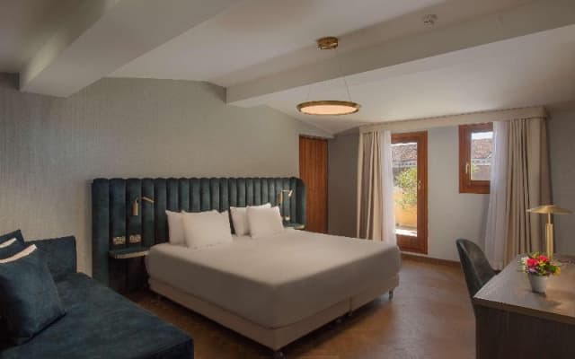 NH Venezia Santa Lucia Hotel - photo 7