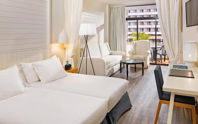 H10 Conquistador Hotel - photo 7