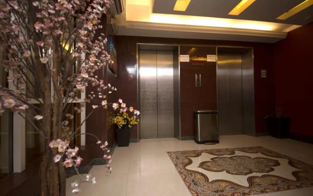 Mount Royal Hotel - photo 7