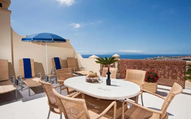 Ramada Residences by Wyndham Costa Adeje - photo 9