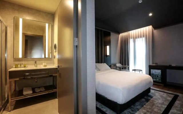 DoubleTree by Hilton Hotel Izmir Airport - photo 4