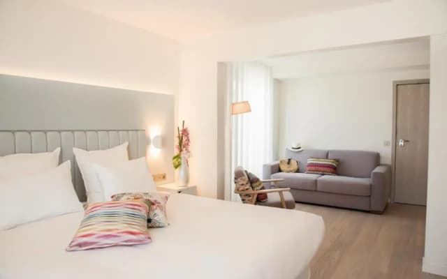 Croisette Beach Hotel Cannes - MGallery Collection - photo 1