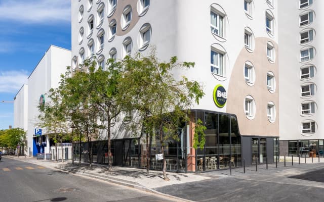 B&B HOTEL Paris Ivry Quai de Seine - photo 1