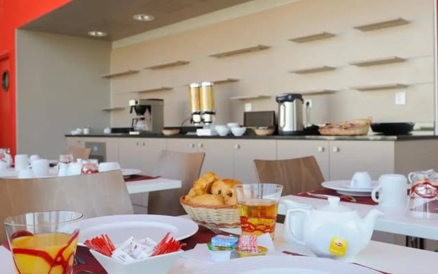 Residhome Neuilly Bords de Marne - photo 5