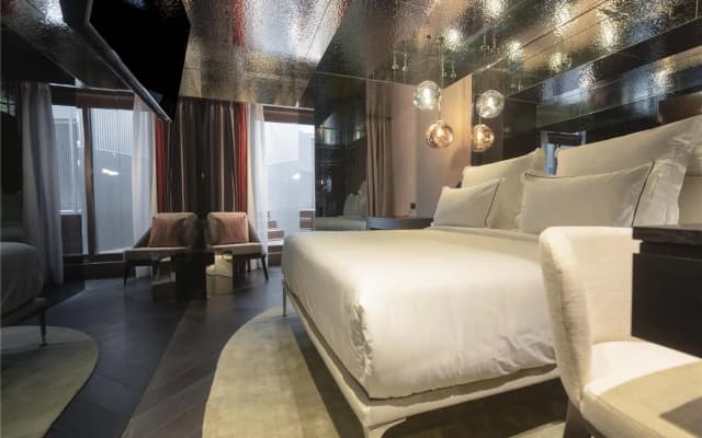 Adia Aluma Athens, Curio Collection By Hilton - photo 7