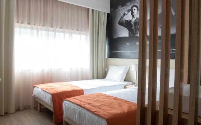Porto Coliseum Hotel - photo 1