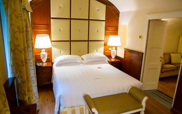 Golden Tower Hotel & Spa - photo 3