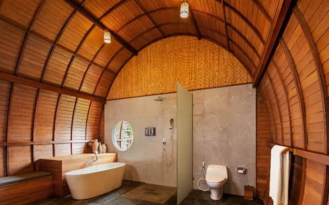 Beehouse Dijiwa Ubud - photo 23