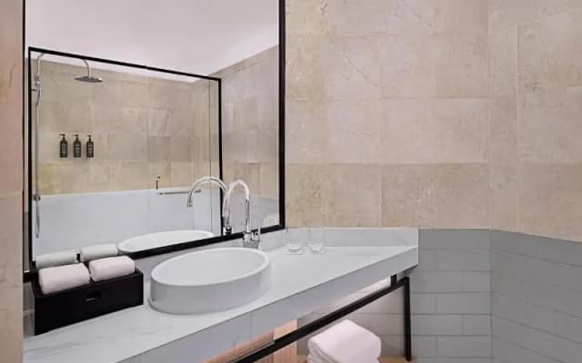 Sheraton Jakarta Soekarno Hatta Airport - photo 4