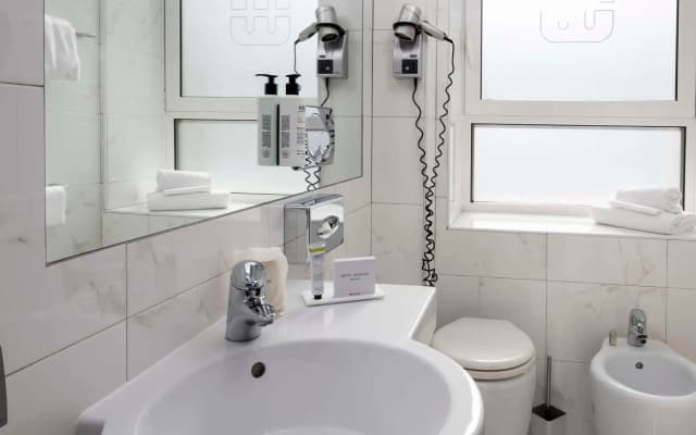 Best Western Hotel Madison - photo 4