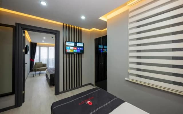 Intercity Airport Hotel - photo 10