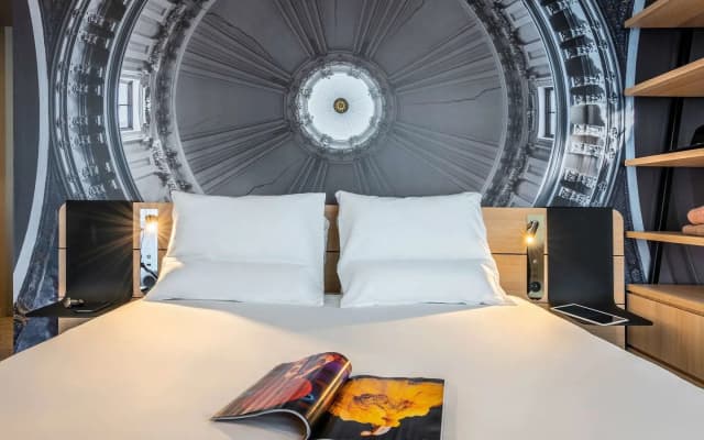 Novotel Belleville Paris 20 Hotel - photo 6