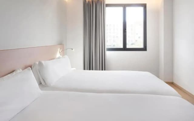 B&B HOTEL Málaga Centro - photo 3