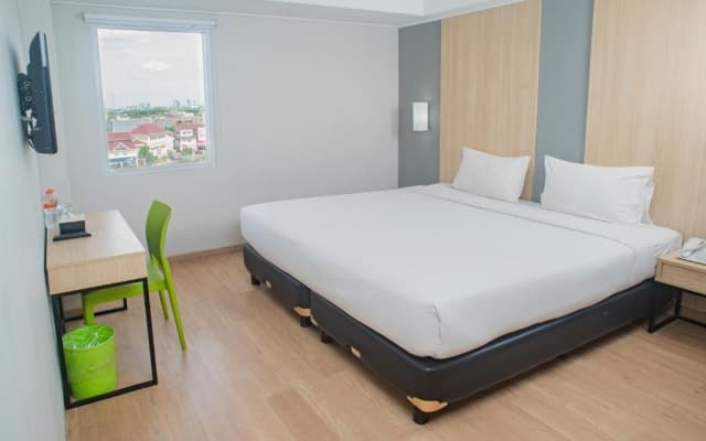 Hotel Citradream Bintaro - photo 6