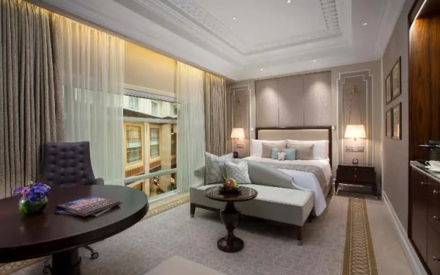 The Fullerton Hotel Singapore - photo 1