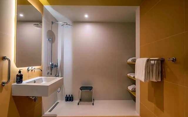 Canopy by Hilton Cannes - photo 11