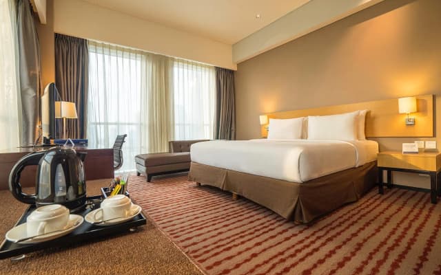 JS Luwansa Hotel and Convention Center - photo 7
