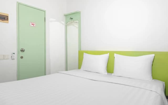 Swift Inn Aeropolis Airport - photo 7