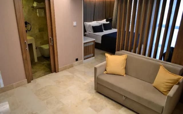 Extenso Hotel - photo 3