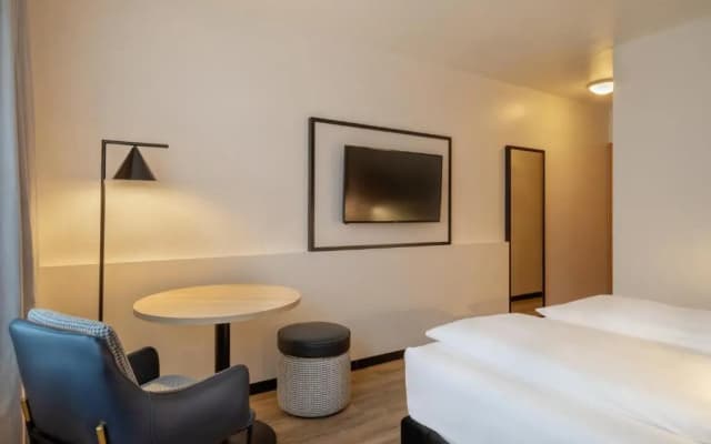 Hotel München City Center affiliated by Meliá - photo 1