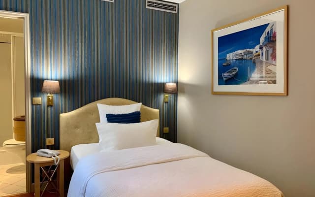 Hotel Central Saint Germain - photo 4