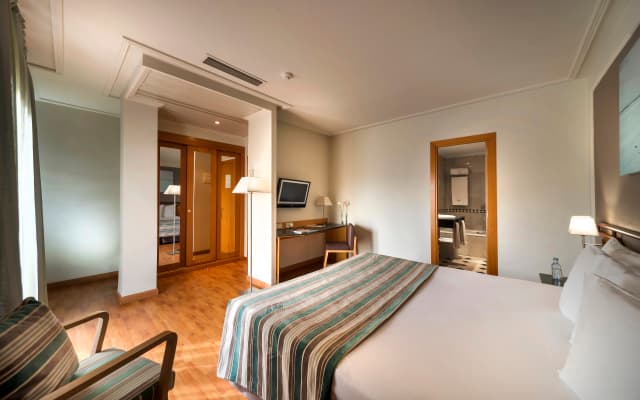 Eurostars Mediterranea Plaza - photo 7