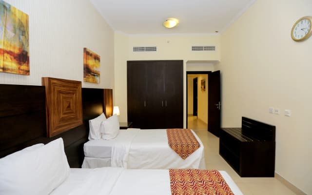 Ivory Grand Hotel Apartments - photo 4