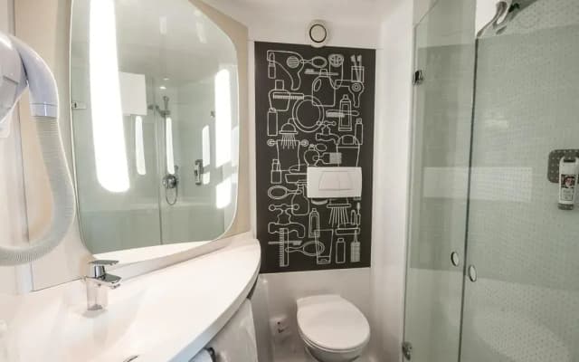 ibis Paris Défense Courbevoie - photo 9
