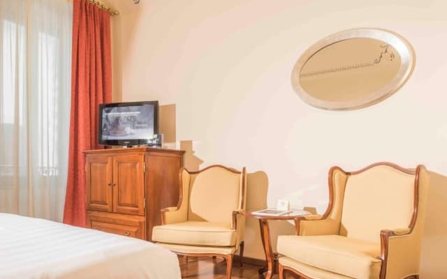 Golden Tower Hotel & Spa - photo 2
