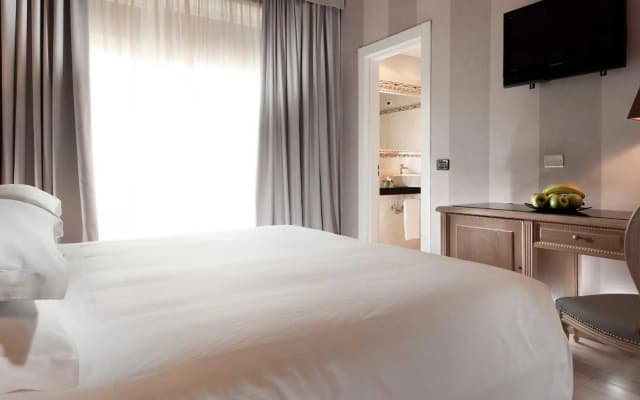 C-hotels Ambasciatori Hotel - photo 8