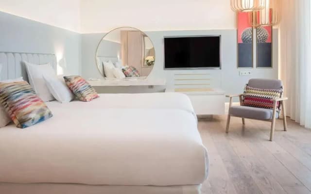 Croisette Beach Hotel Cannes - MGallery Collection - photo 1
