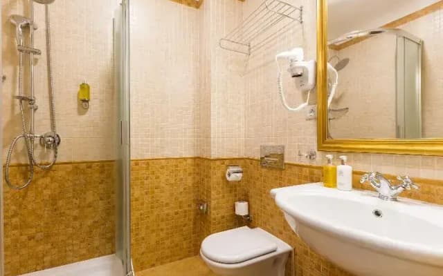 Hotel Caruso Old Town Prague - photo 8