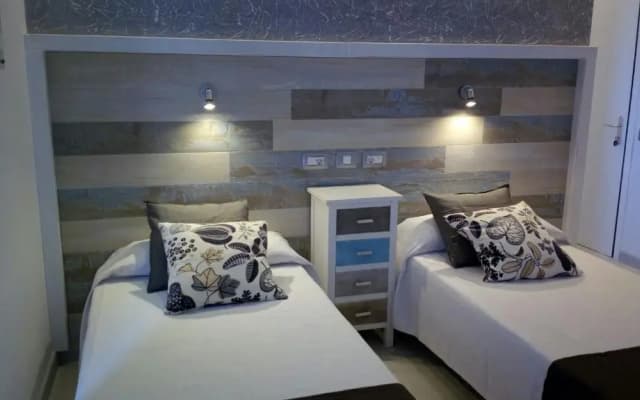 Hotel Sun Holidays - photo 4