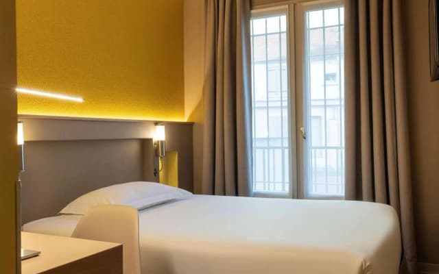 ibis Styles Bourg La Reine - photo 2