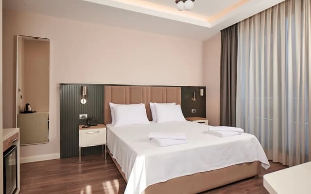Livinton Hotel - photo 3