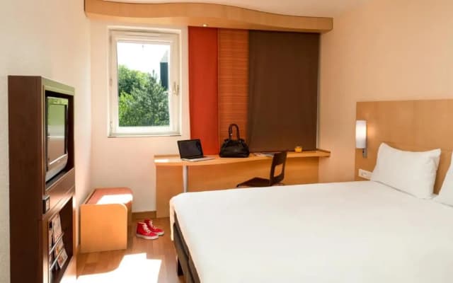 ibis Nogent Sur Marne - photo 3