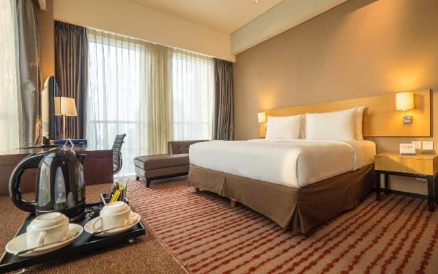JS Luwansa Hotel and Convention Center - photo 2