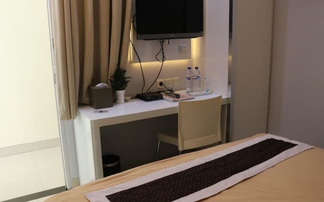 Tirta Mansion Paramount Serpong Hotel - photo 4