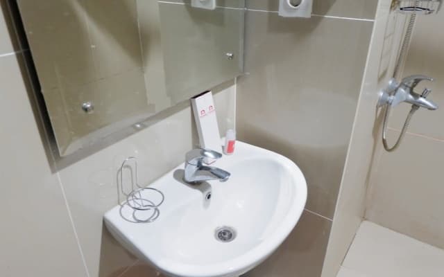 Parquette Studio Apartment ARA Residence - photo 6