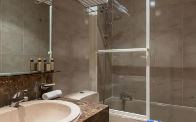 Neuilly Park Hotel - photo 3